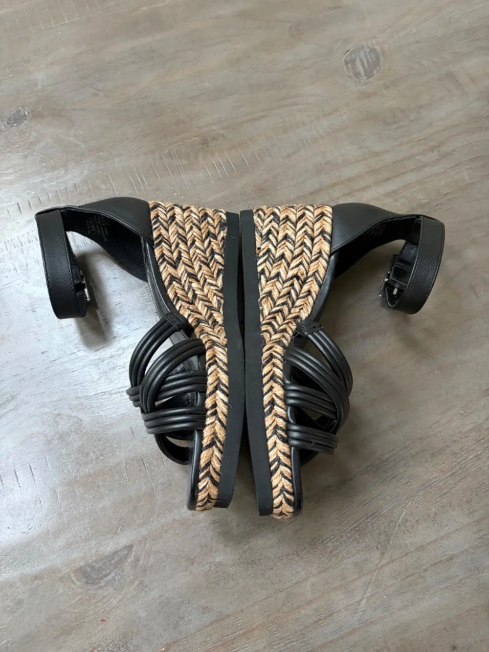 Vince Camuto Jilesa Black, Leather Espadrille Sandals.